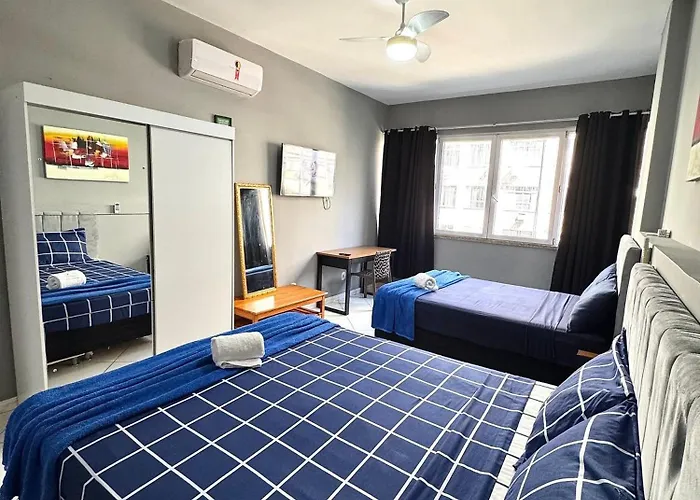Na Quadra Da Praia Posto 5 - Nsc1137-401 Rio de Janeiro